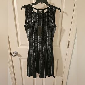 NWT BCBG MAXAZRIA VICTORIA SLEEVELESS A-LINE DRESS SIZE XS